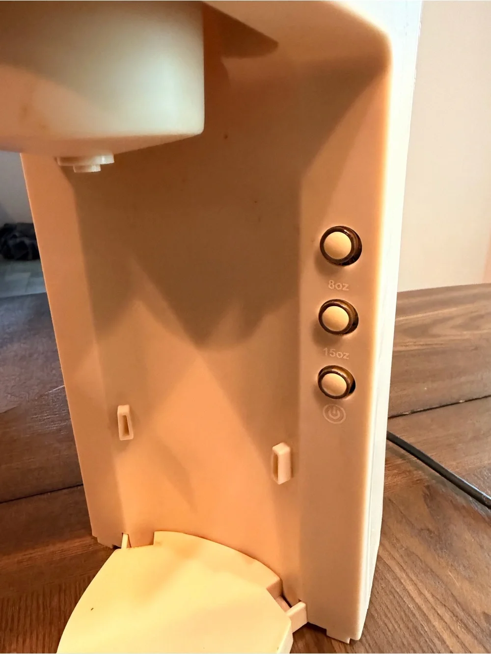 Ambiano Single-Serve Coffee Brewer in Cream